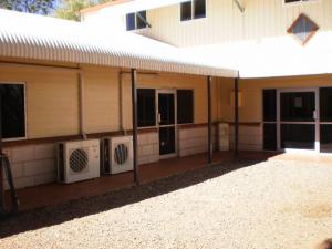 Commercial Property Halls Creek
