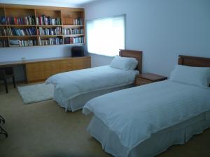 Business For Sale Elwood Victoria