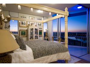 Home For Sale Surfers Paradise Queensland