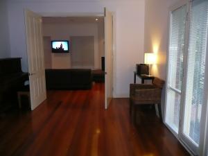 Business For Sale Elwood Victoria